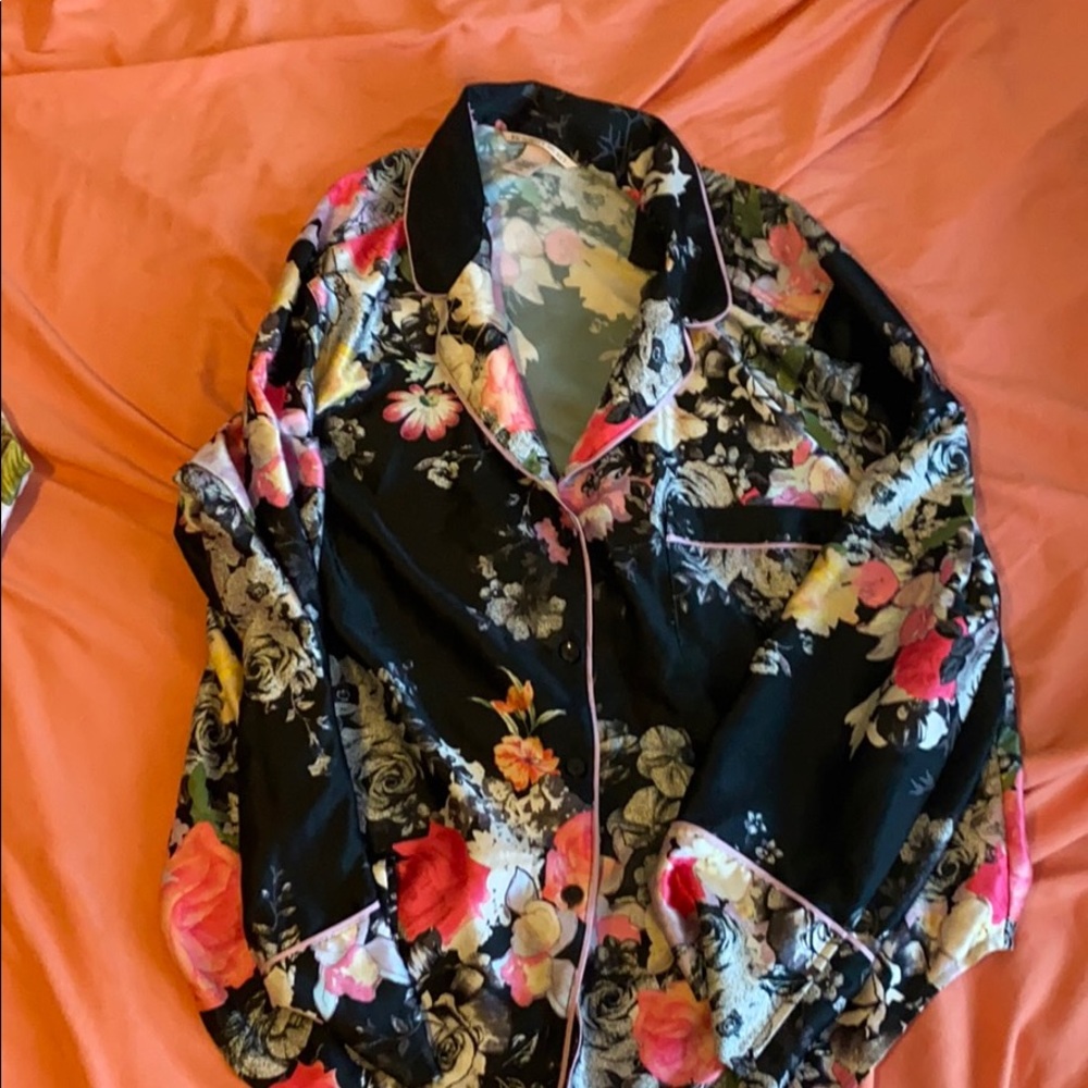 Victoria’s Secret pajama set